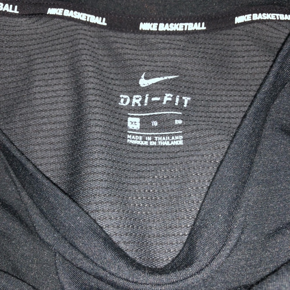 Nike Basketball Long Sleeve
